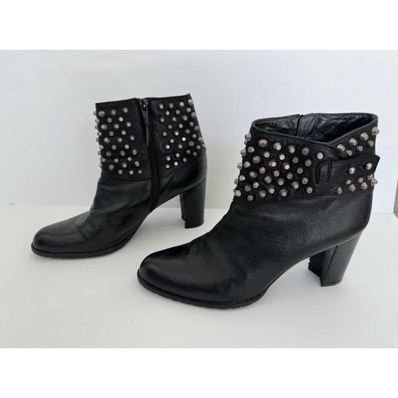 Stuart Weitzman Studded Leather Ankle Moto Boots 3” Block Heel Black Size 9 - Picture 2 of 11